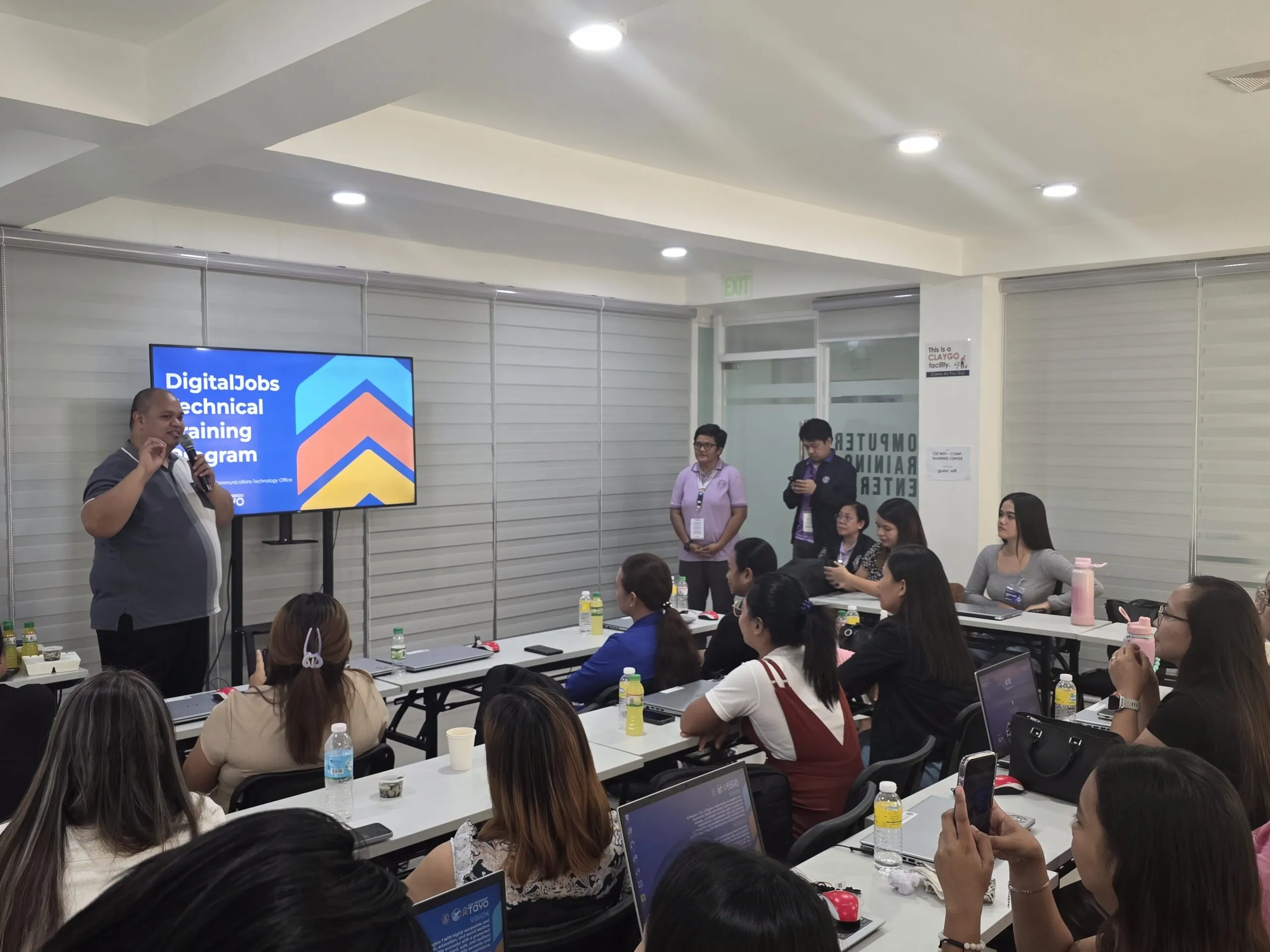 Empowering San Fernando’s Women: Makerspace DigitalJobs Technical Training Program